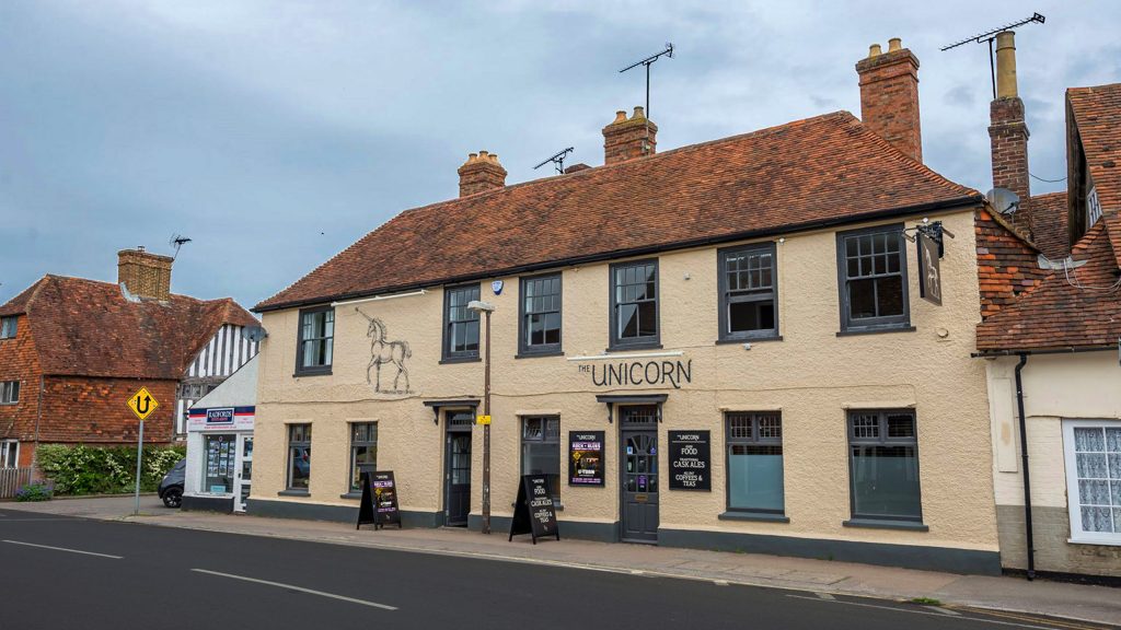 U-Turn at The Unicorn Marden